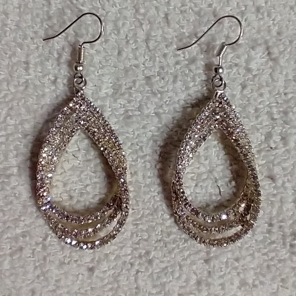 Silvertone cz earrings large wire
